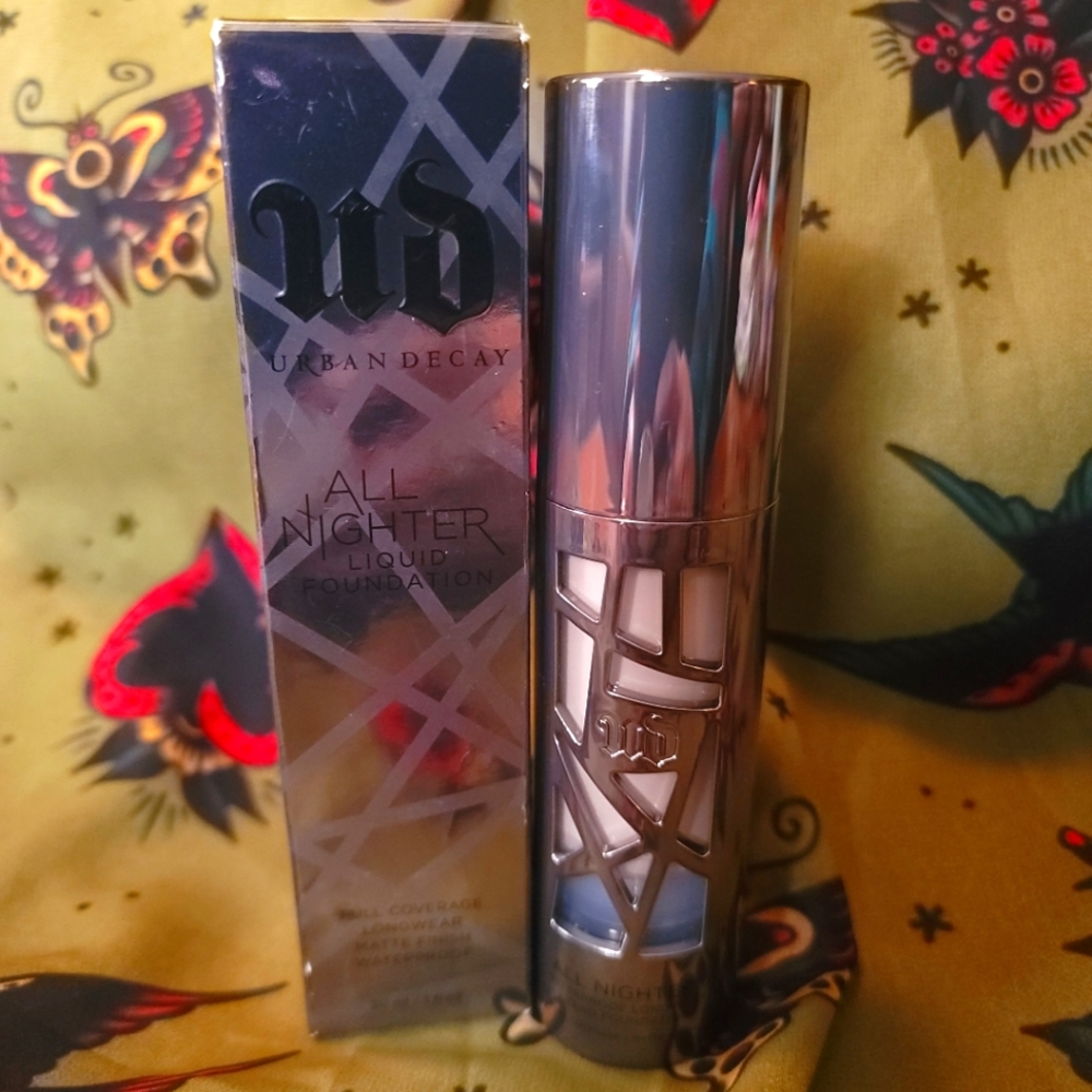 Urban Decay All-Nighter Liquid Foundation - Shade 1.5